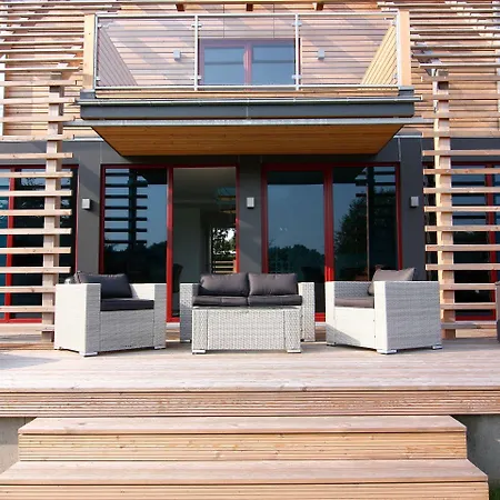 Chalet, Дом отдыха *
